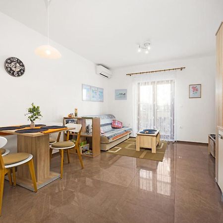 Apartment Tania Pula Zewnętrze zdjęcie